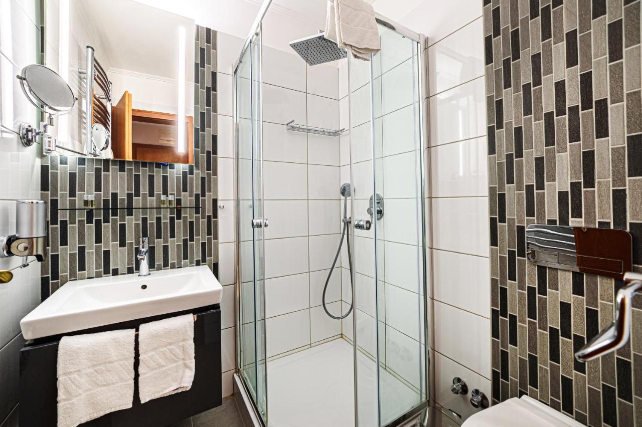 Holiday Club Apartman Hotel Hévíz Екстериор снимка