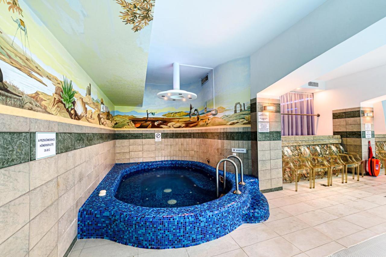 Holiday Club Apartman Hotel Hévíz Екстериор снимка