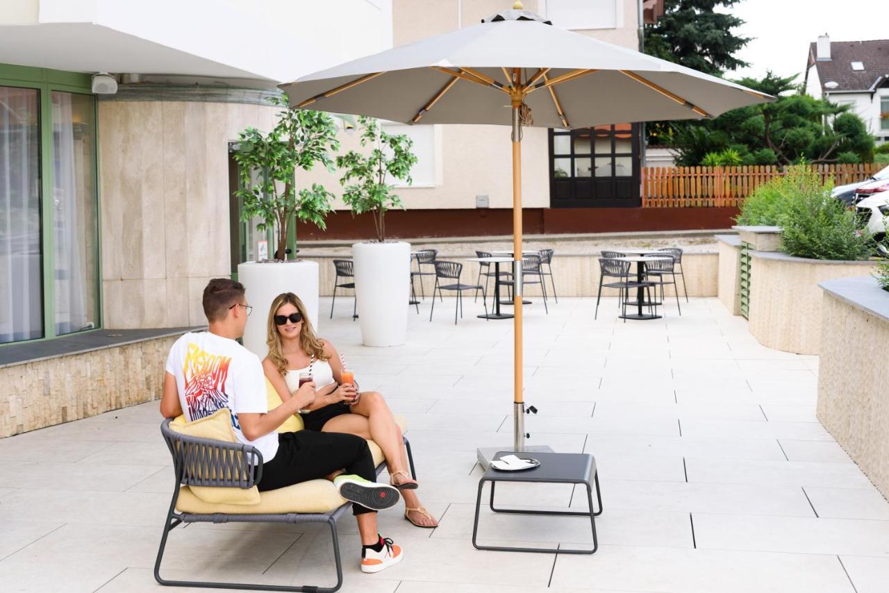 Holiday Club Apartman Hotel Hévíz Екстериор снимка