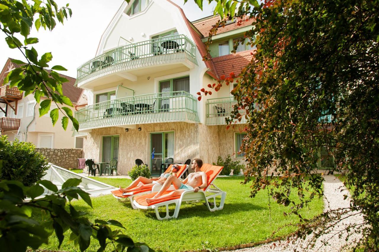Holiday Club Apartman Hotel Hévíz Екстериор снимка