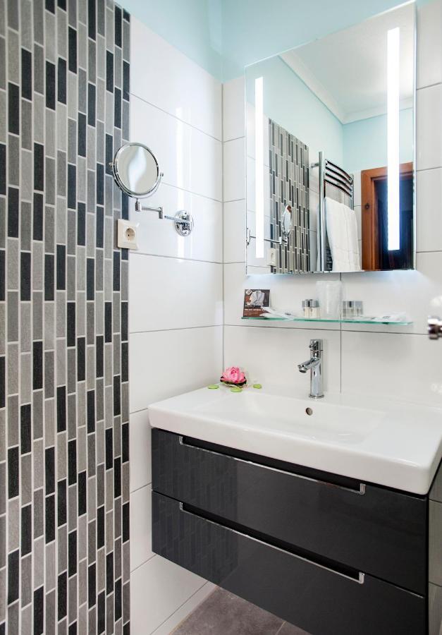 Holiday Club Apartman Hotel Hévíz Екстериор снимка