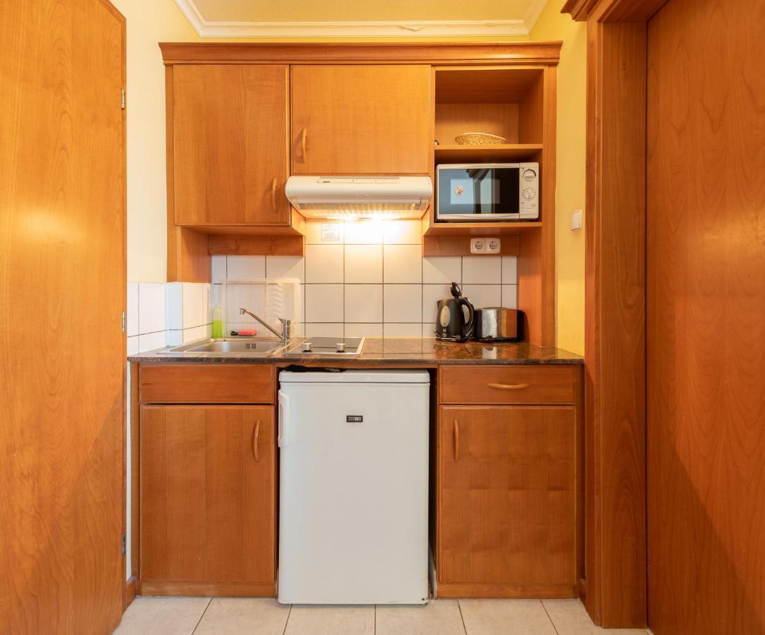 Holiday Club Apartman Hotel Hévíz Екстериор снимка