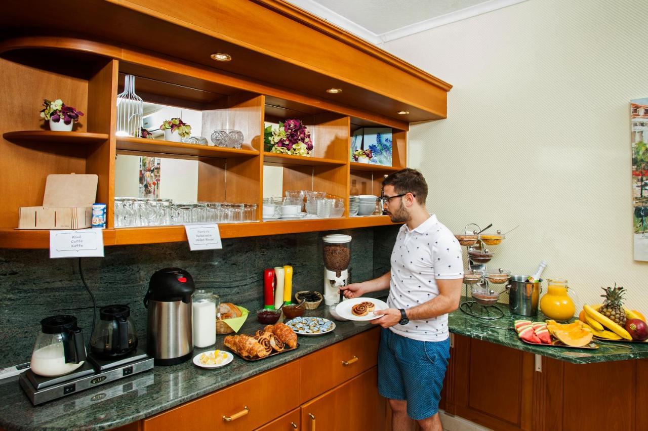 Holiday Club Apartman Hotel Hévíz Екстериор снимка